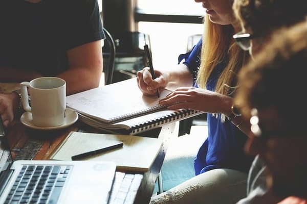 Formation continue et développement des compétences